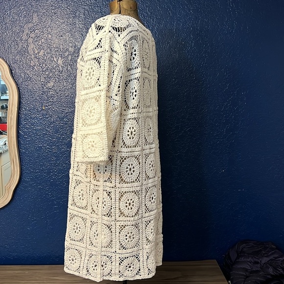 SOLITAIRE WHITE CROCHET GRANNY SQUARE OPEN KNIT CARDIGAN/KIMONO/DUSTER (M) - Picture 5 of 13